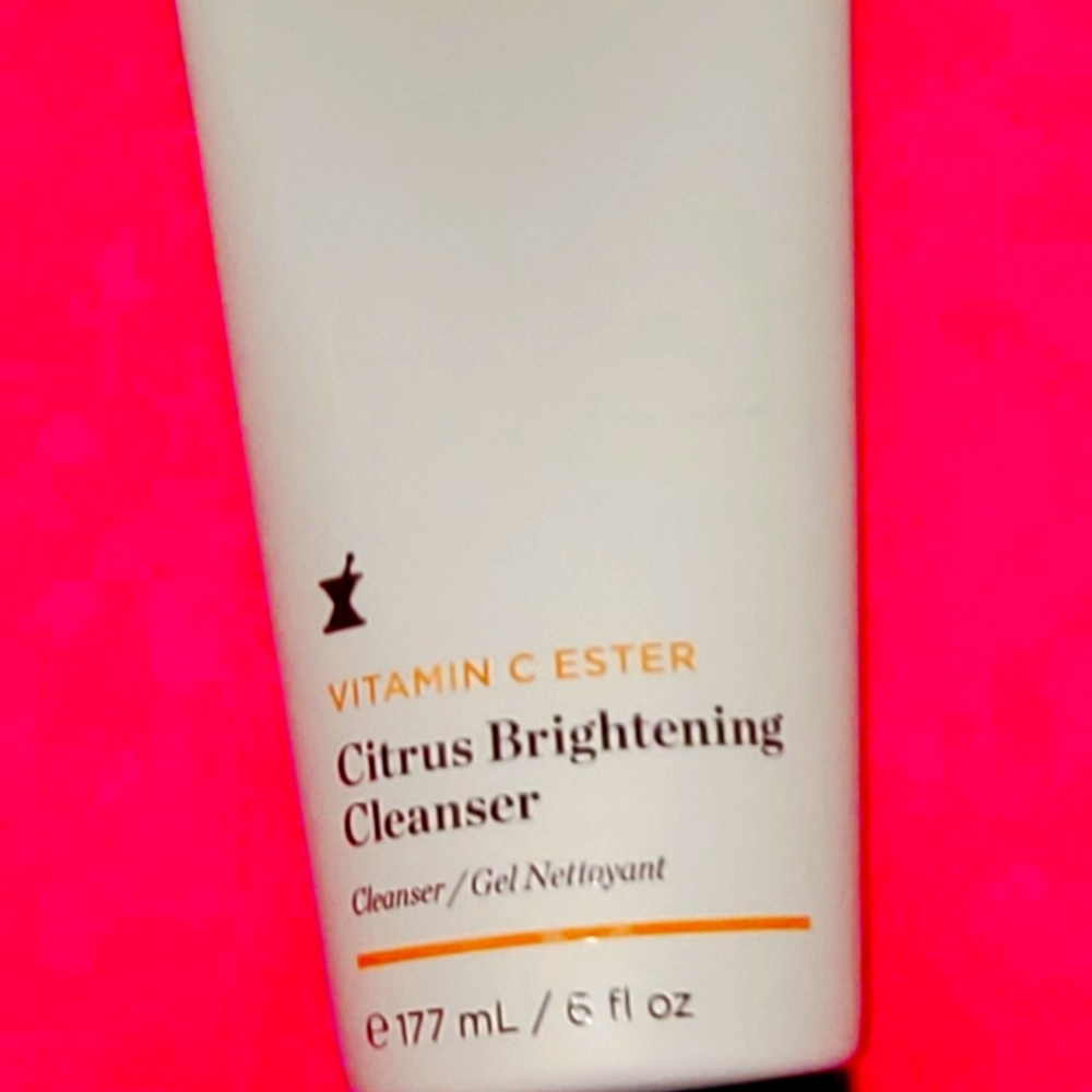 Vitamin C Ester Citrus Brightening Cleanser